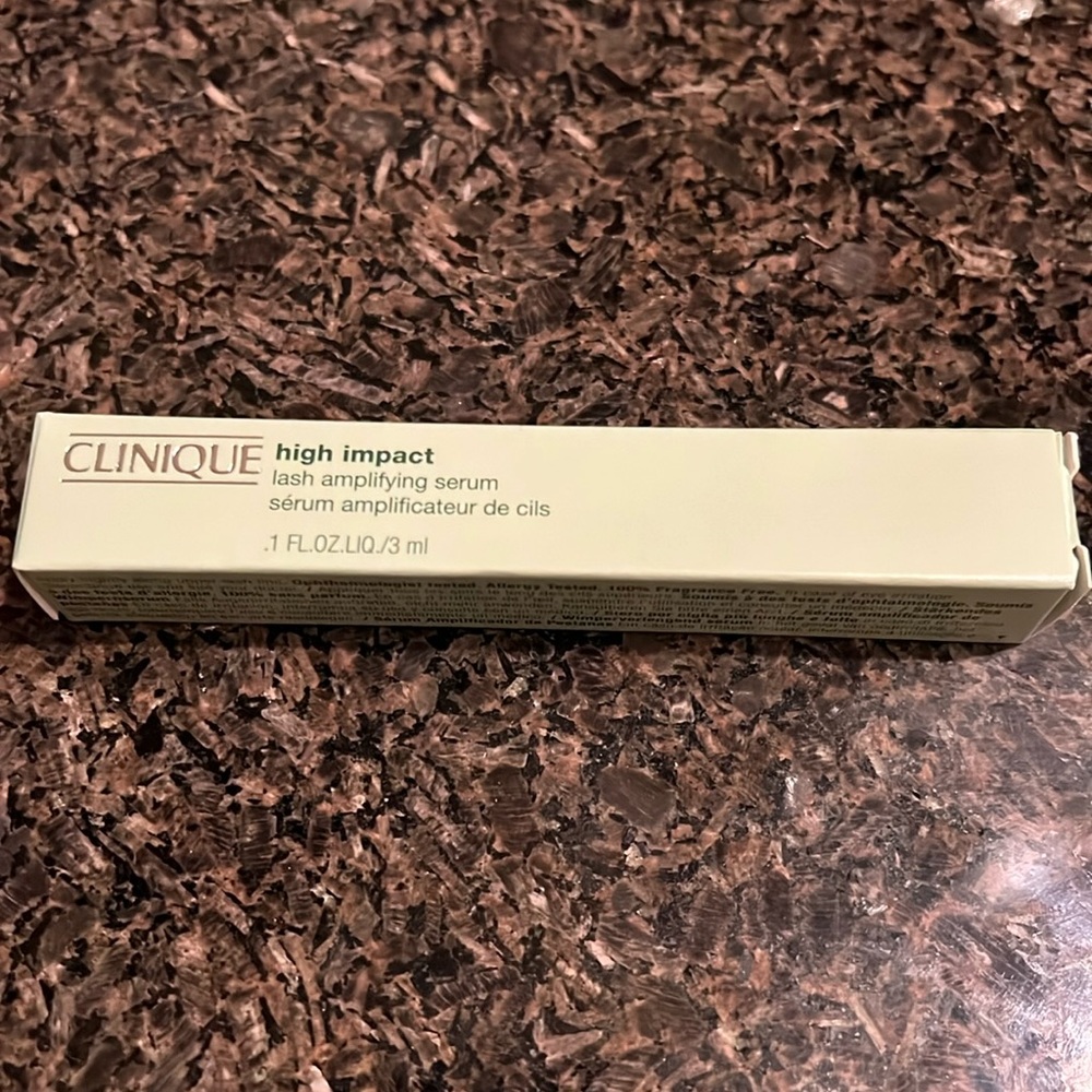 Clinique High Impact Lash Amplifying Serum